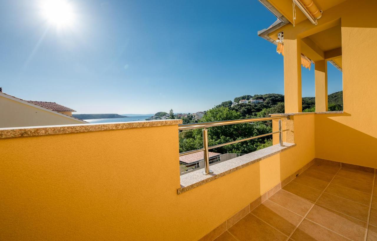 Apartments Silvana In Kampor Εξωτερικό φωτογραφία