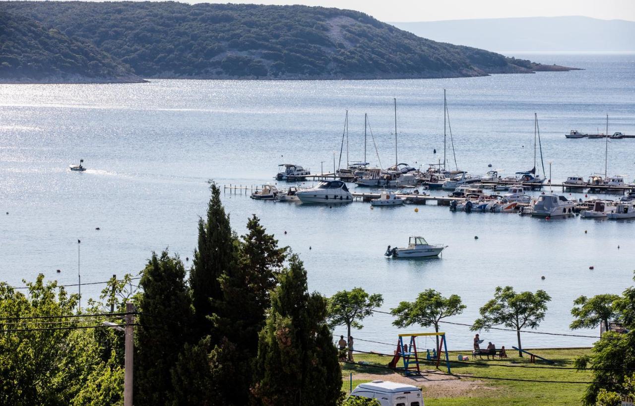 Apartments Silvana In Kampor Εξωτερικό φωτογραφία