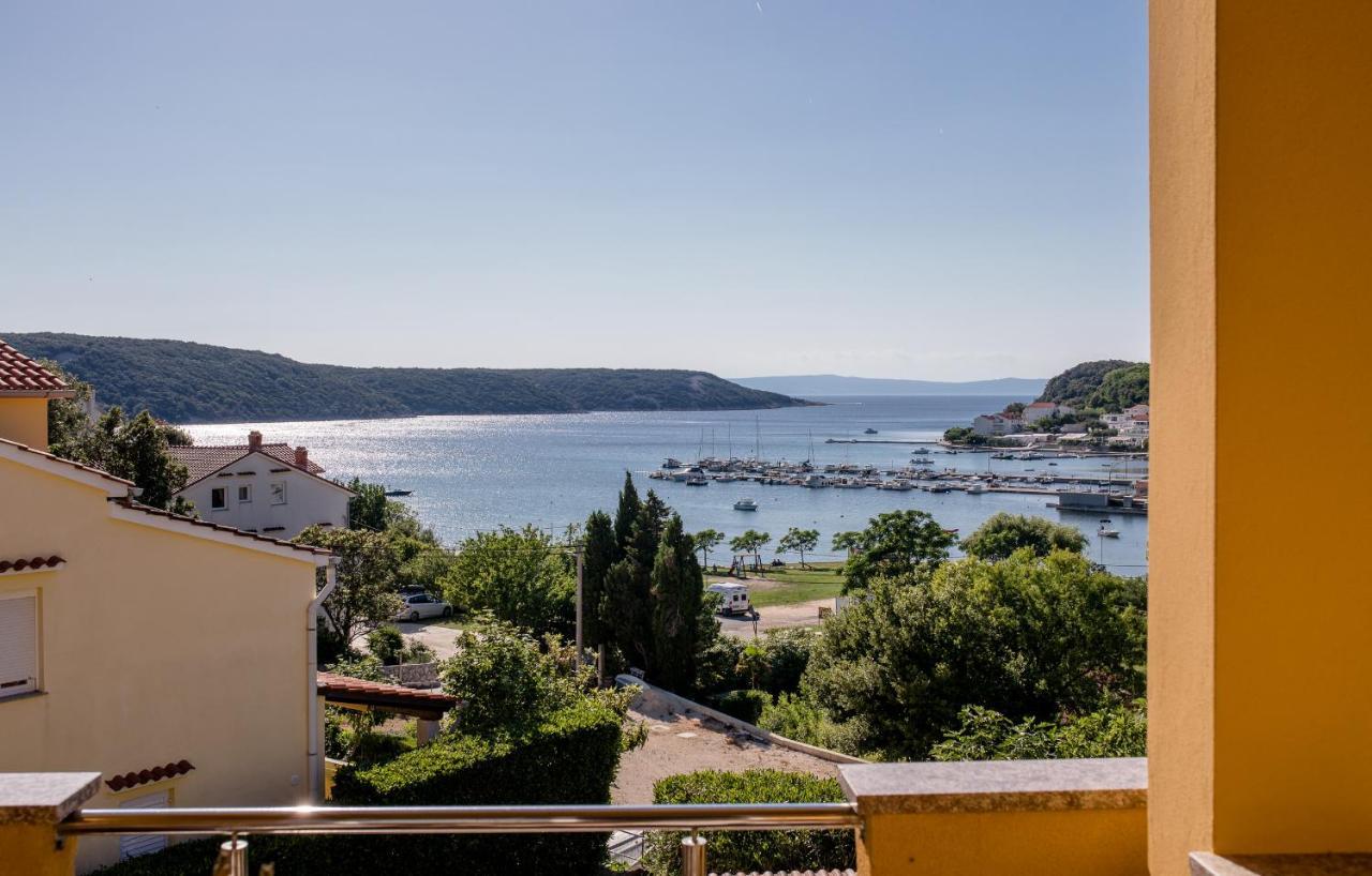 Apartments Silvana In Kampor Εξωτερικό φωτογραφία