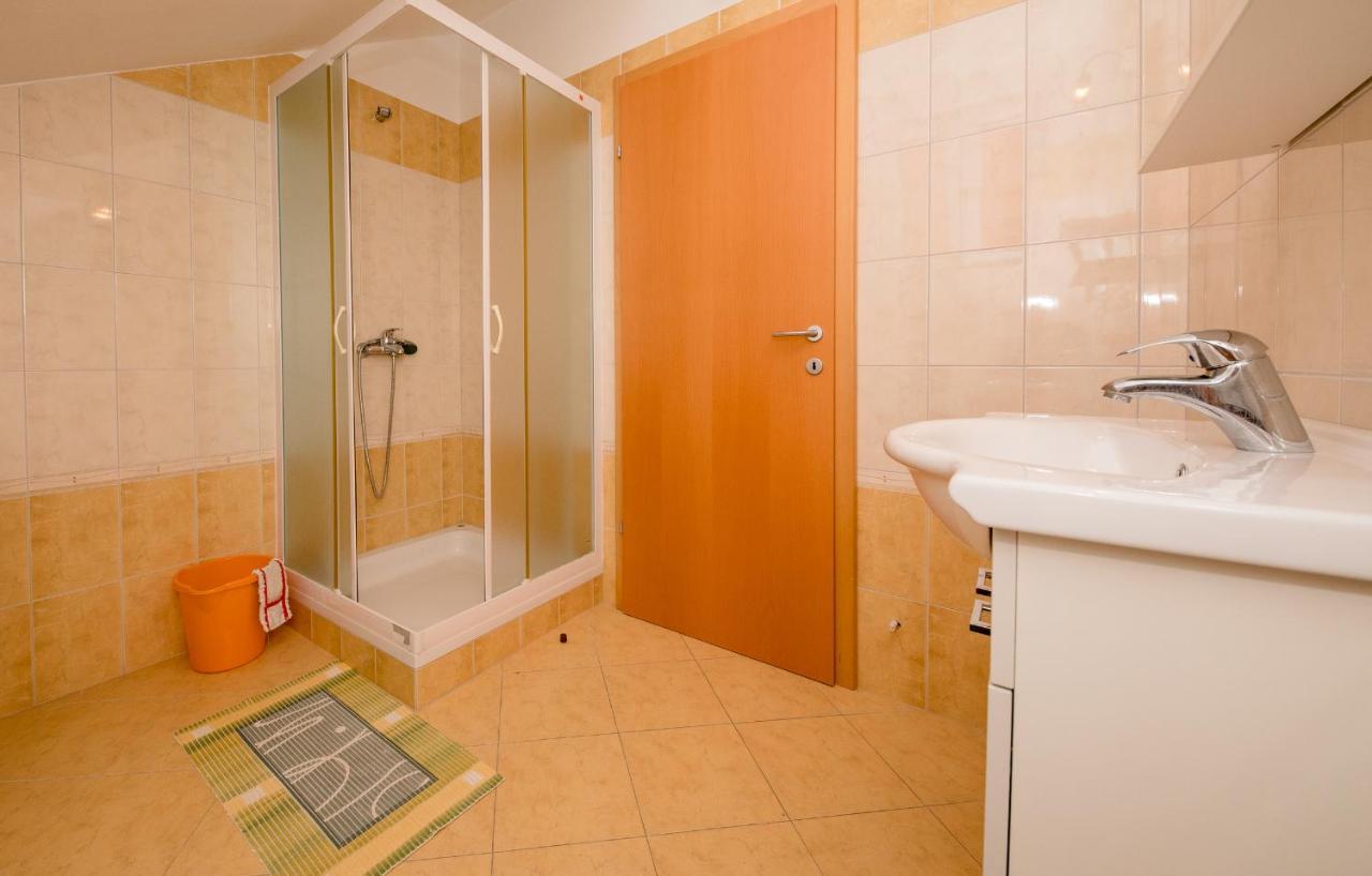 Apartments Silvana In Kampor Εξωτερικό φωτογραφία