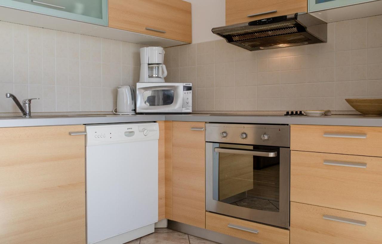 Apartments Silvana In Kampor Εξωτερικό φωτογραφία