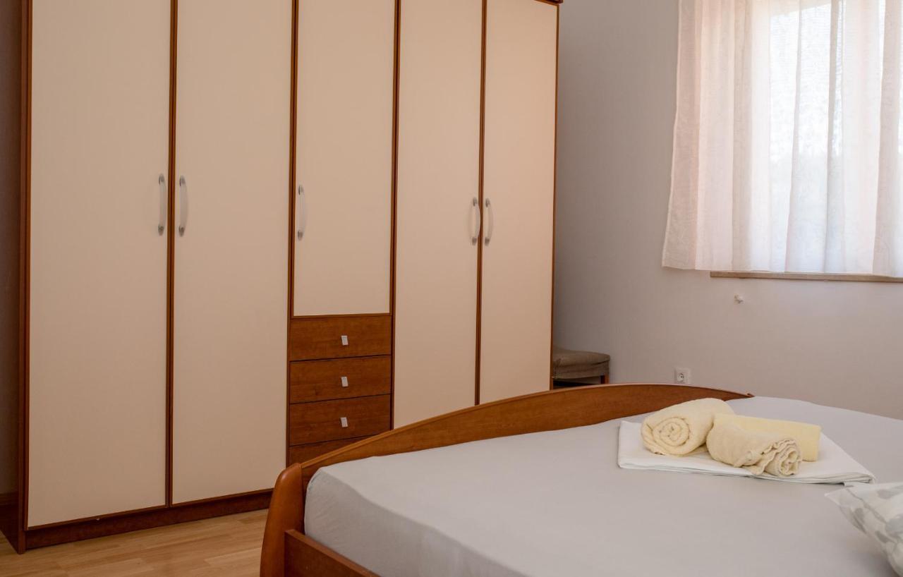 Apartments Silvana In Kampor Εξωτερικό φωτογραφία
